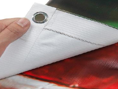 三都喷绘和刀刮布的工艺区别。